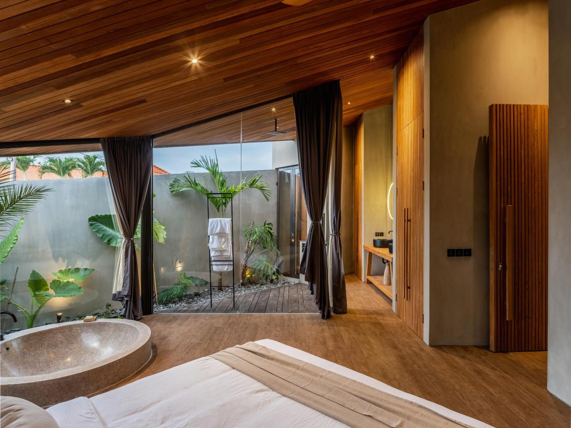 Villa Levante Bali By House Of Winds - Tropical Oasis Near Canggu Kerobokan Exteriör bild